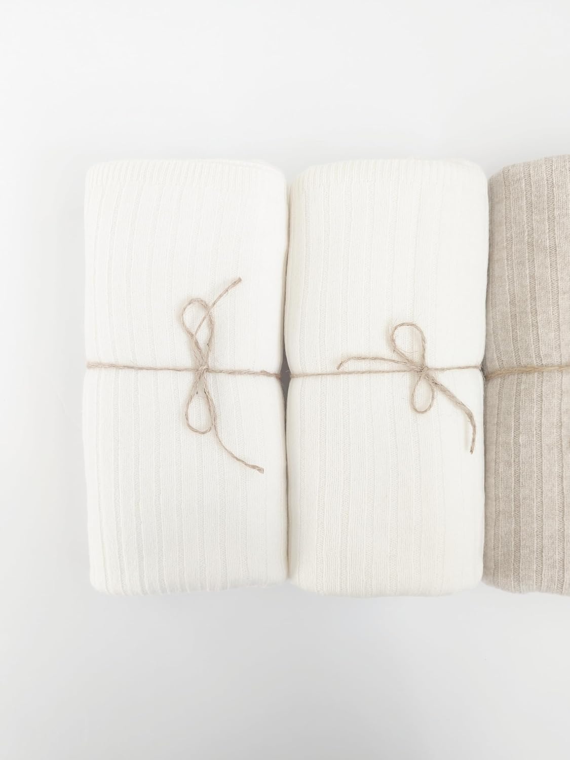 100% Fine Merino Wool Baby Blanket, Very Soft, Recieving Blanket, Merino Wool Swaddle, 100cmx60cm, Lightweight and Warm, Wool Baby Blanket, Cream. (Cream)